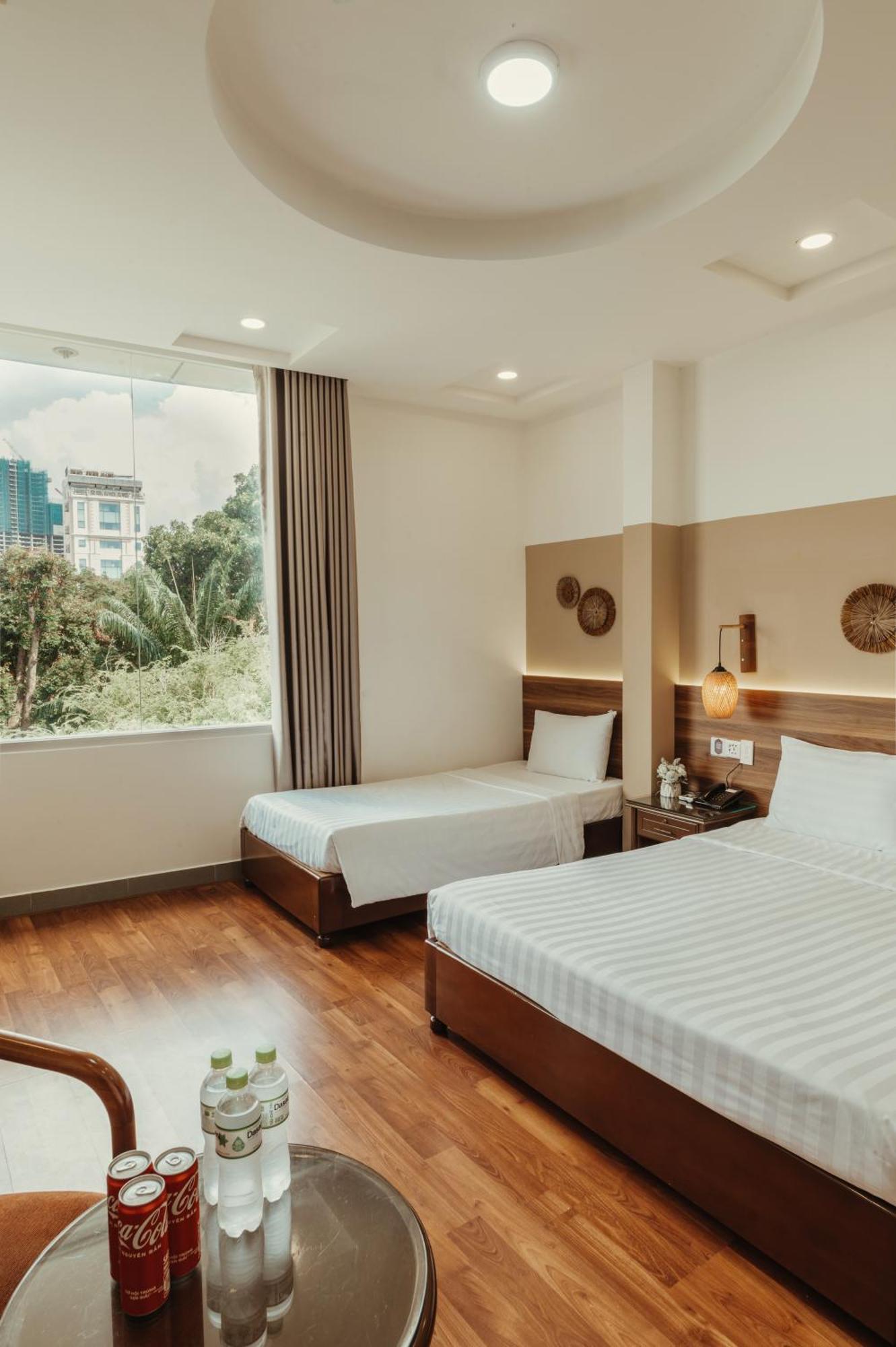 Lantern Hotel مدينة هوشي منه المظهر الخارجي الصورة
