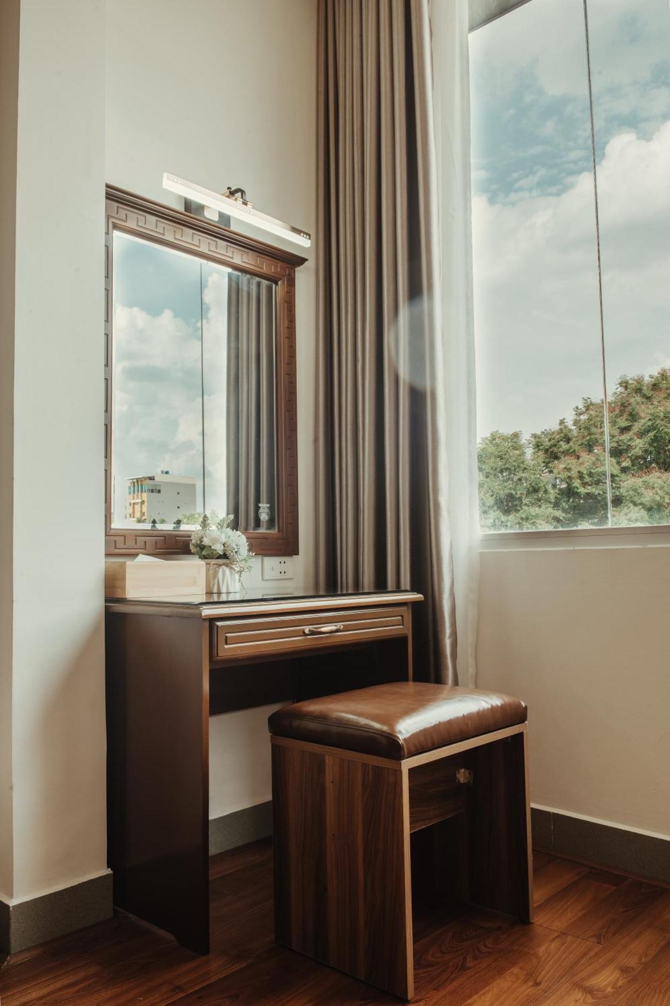 Lantern Hotel مدينة هوشي منه المظهر الخارجي الصورة